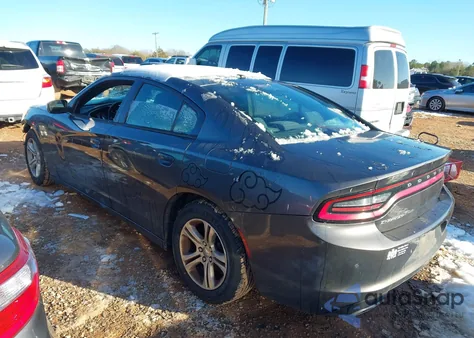 2015 Dodge Charger Se z USA, uszkodzony, nr VIN 2C3CDXBG3FH862271